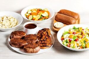 CENTER-CUT SIRLOIN & GRILLED CHICKEN FOR 4 grilled to perfection with Outback signature seasoning